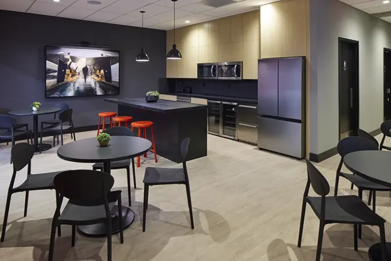 datum-office-buildout-4